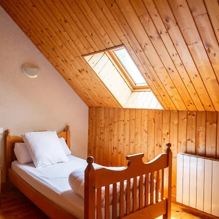 De France 3 Epis 6/7 Pers A La Chaze Holiday home *
