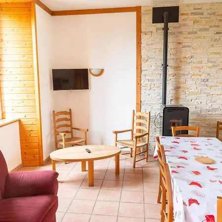 De France 3 Epis 6/7 Pers A La Chaze Holiday home Pierrefiche (Lozere)