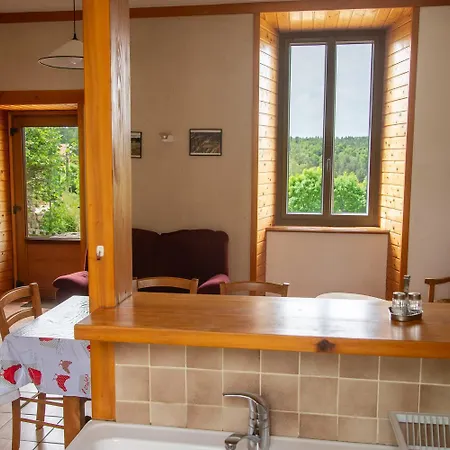 De France 3 Epis 6/7 Pers A La Chaze Pierrefiche (Lozere)